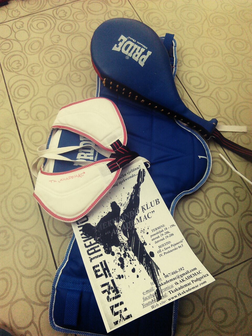 image-f3581e593859bca472716adea280eacf36a42e0d72b552ae8d2ec87071fad0dc-V